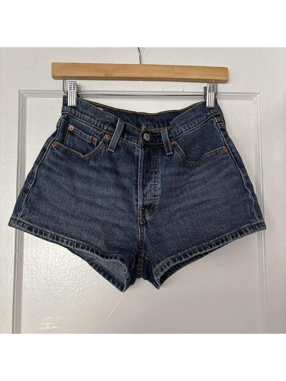 Levi's Women's Blue and Navy Shorts